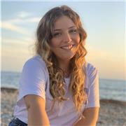 Impartisco lezioni di italiano, inglese e spagnolo a bambini e ragazzi della scuola primaria e secondaria